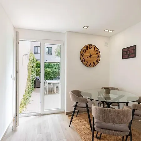 156 Banksy Oasis Terrace *